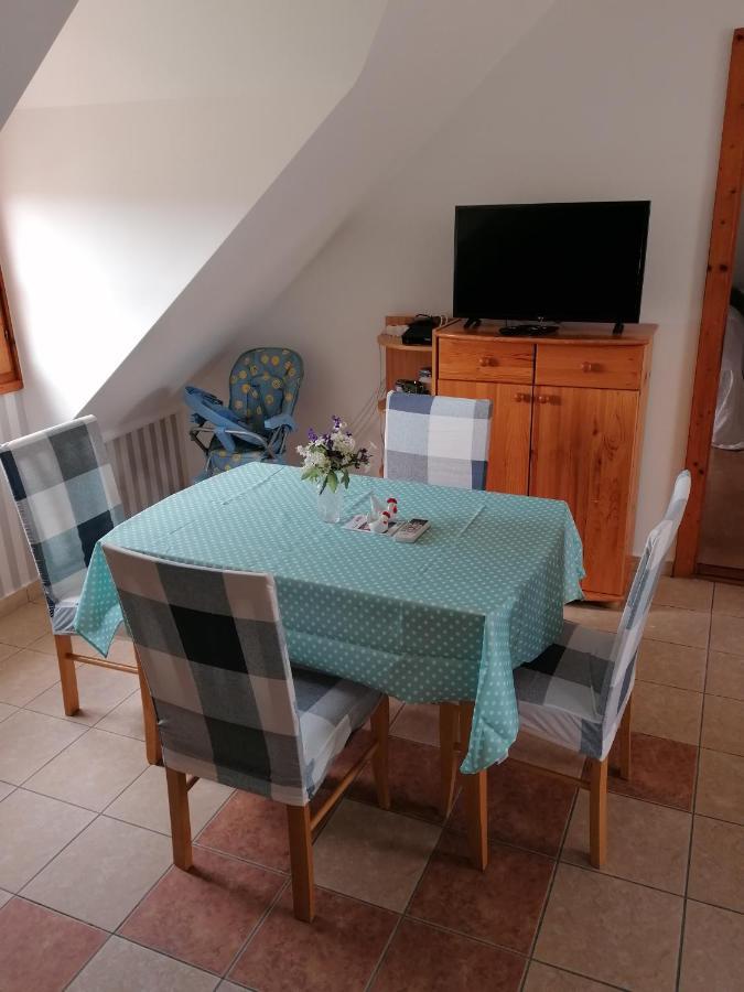 Tamás Bátya Kunyhója Balatonmariafurdo Exterior foto