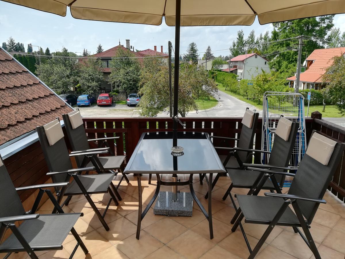 Tamás Bátya Kunyhója Balatonmariafurdo Exterior foto
